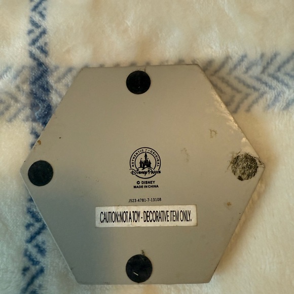 Disney Haunted Mansion Tomb Coaster Set - Picture 9 of 12